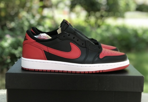 Air Jordan 1 Retro Low OG Bred 705329-001 40-47.5 M90